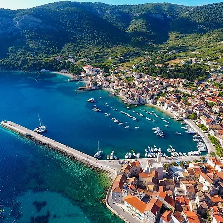 Mare * Komiza