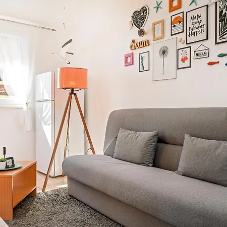 Mare Апартаменты Комижа