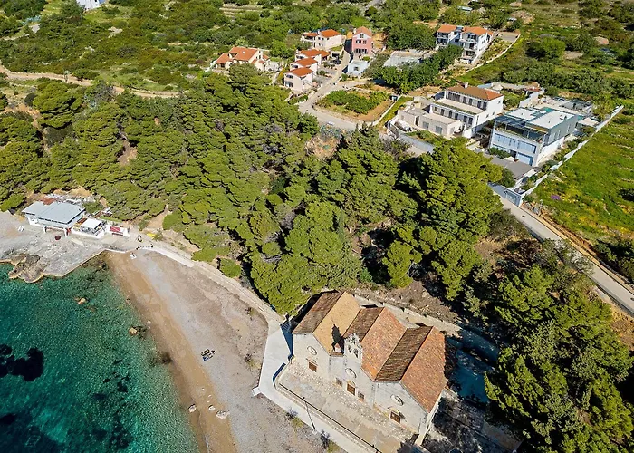 Mare * Komiža